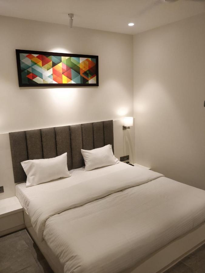 Hotel My Home Residency Nashik Buitenkant foto