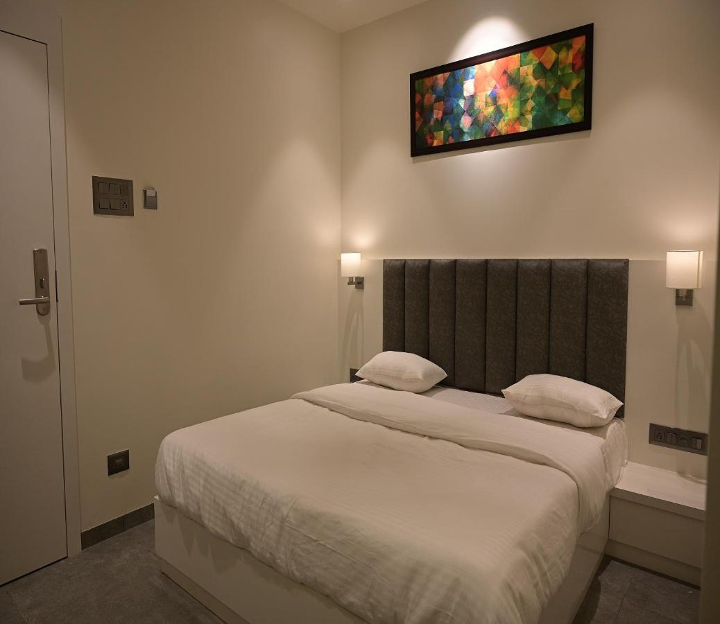Hotel My Home Residency Nashik Buitenkant foto