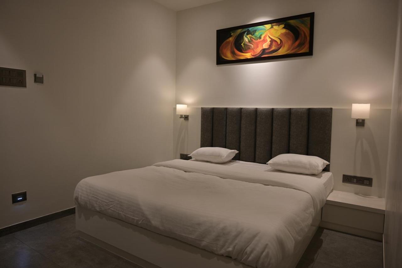 Hotel My Home Residency Nashik Buitenkant foto